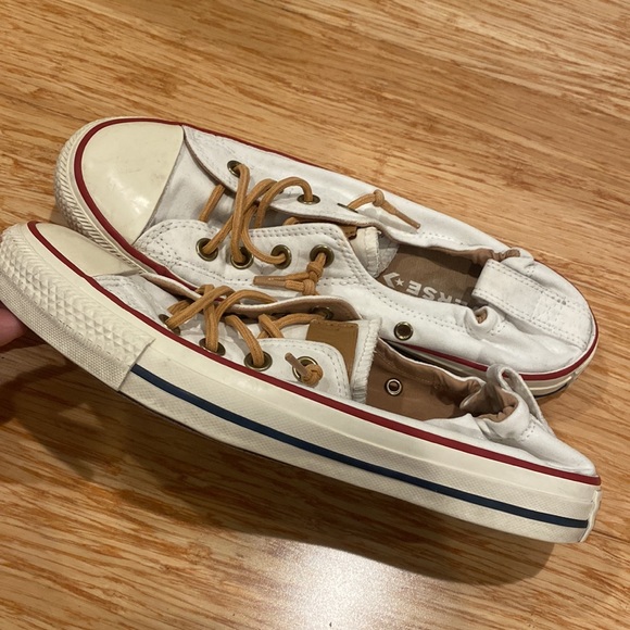 White slip on converse - Picture 3 of 3